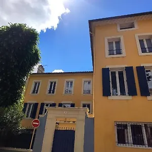  Apartment A Deux Pas Du Theatre France