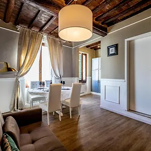  Apartment Florentine Experience In Santa Croce Italy
