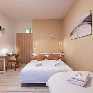  Apartment Gioiello Fiorentino - Duomo 2 Minuti A Piedi Italy