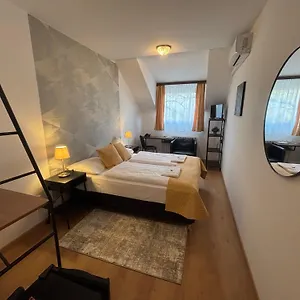 Gloria Center 3* Budapesta